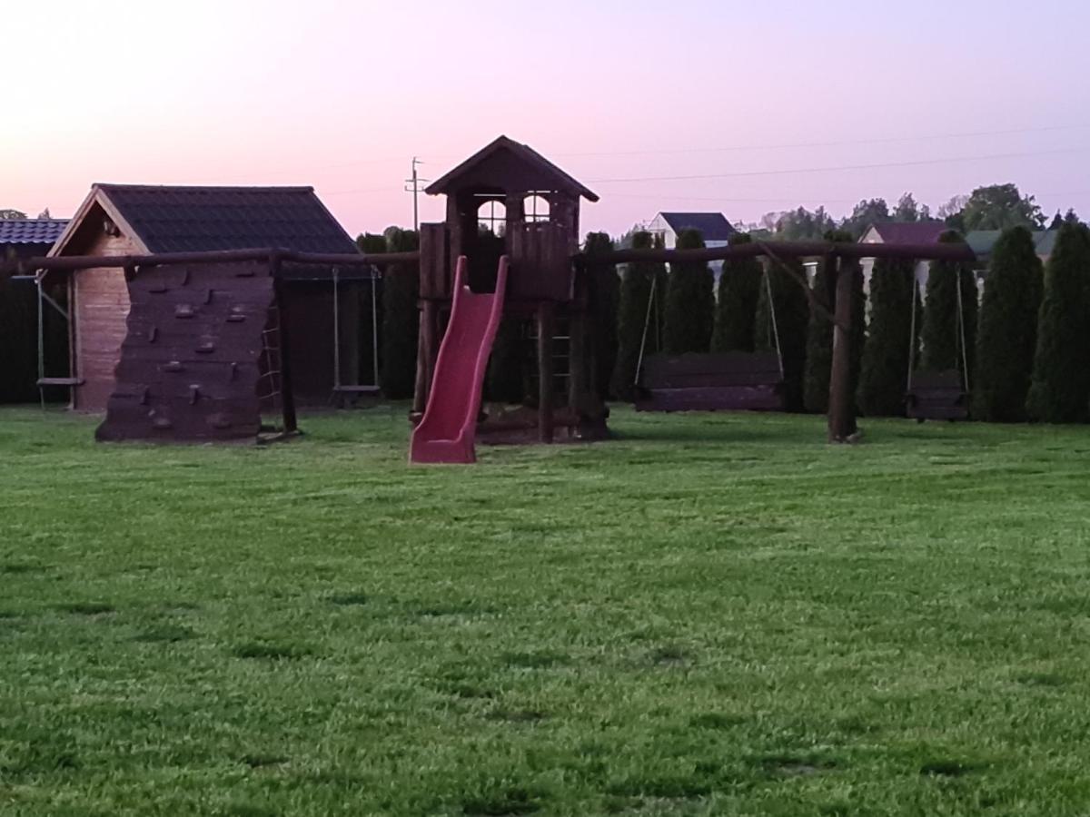 Domki Letniskowe Poranek Jezierzany Luaran gambar