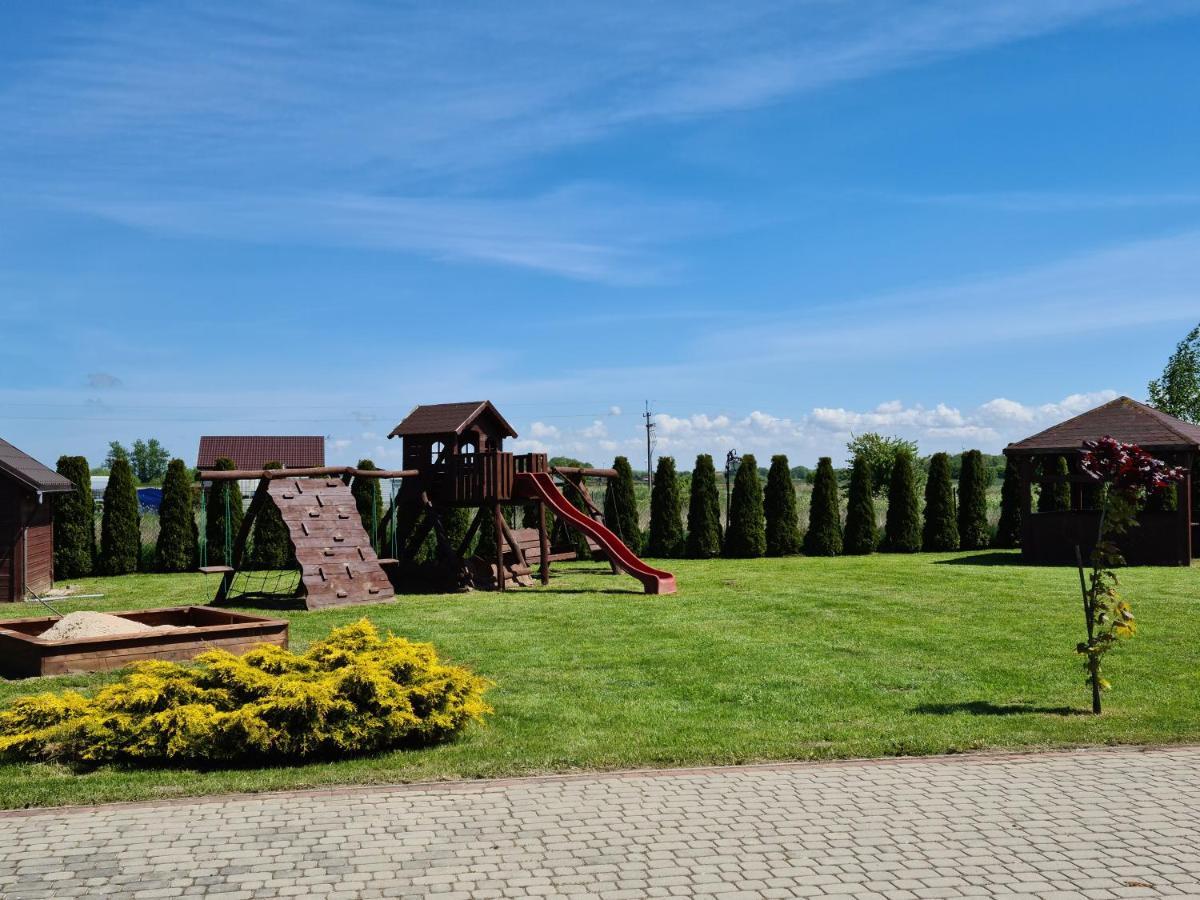 Domki Letniskowe Poranek Jezierzany Luaran gambar